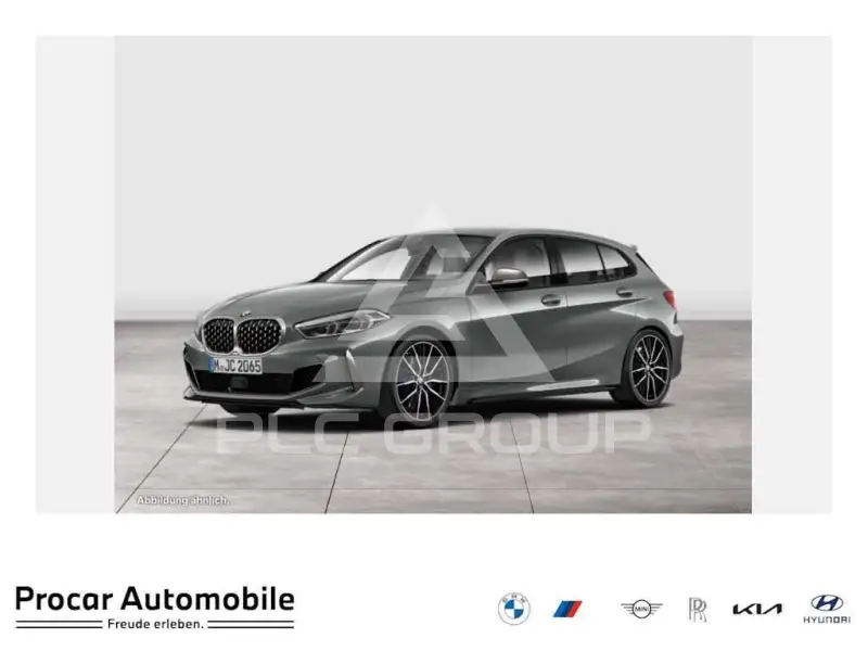 2022 BMW M135