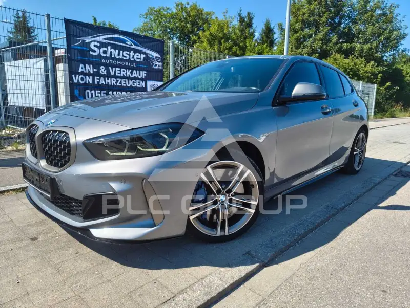 2022 BMW M1