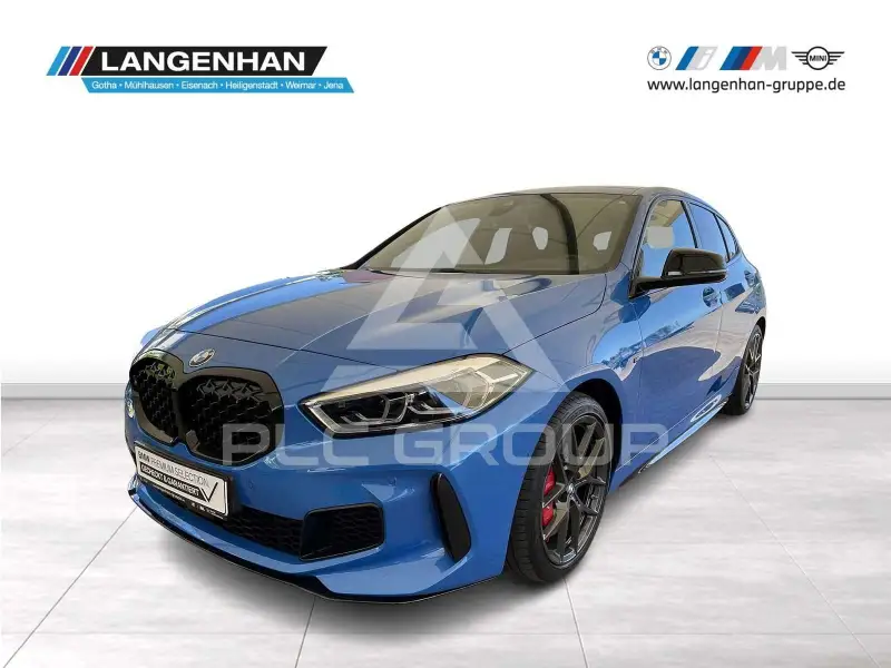 2022 BMW M1