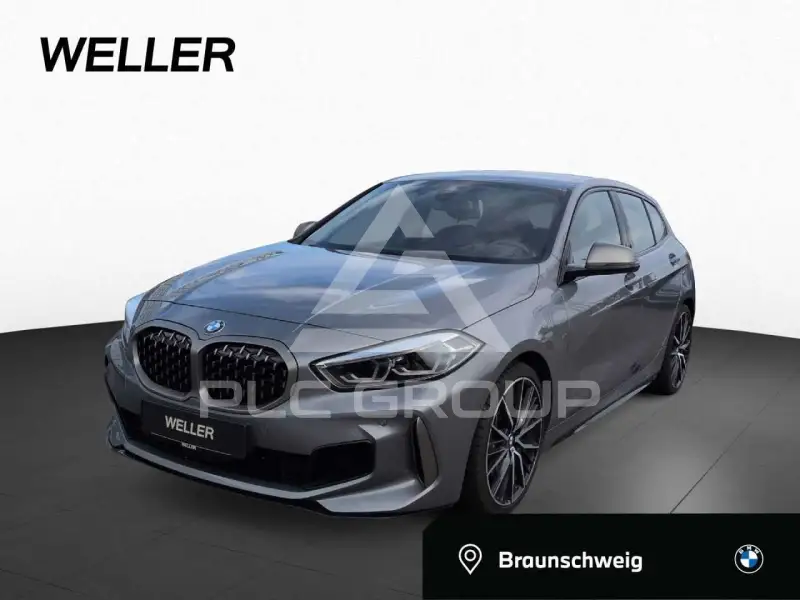 2022 BMW M135