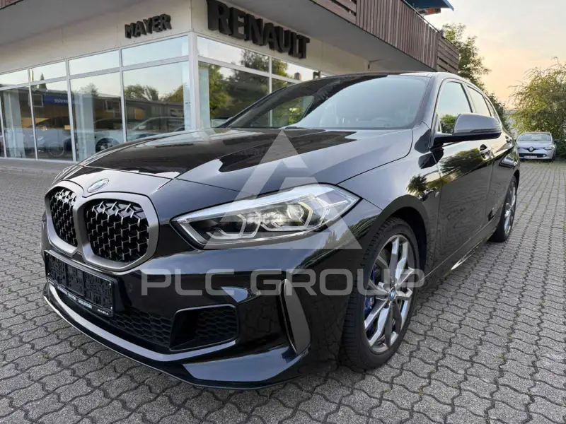 2022 BMW M1