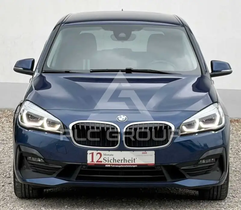 2022 BMW 220