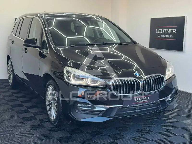 2022 BMW 220