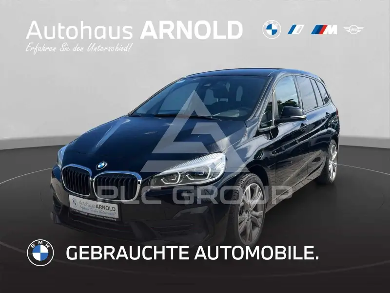 2022 BMW 220