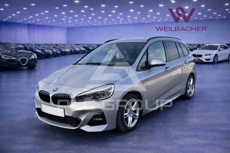 2019 BMW 220