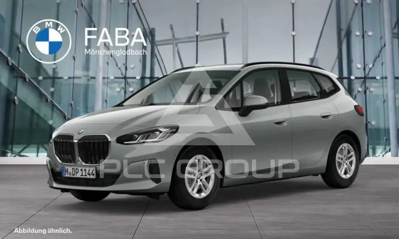 2022 BMW 218