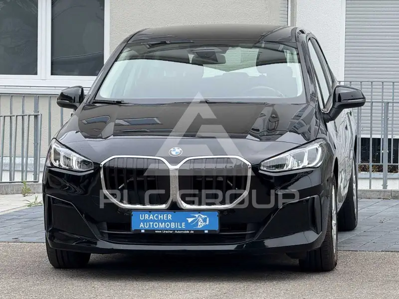2022 BMW 218