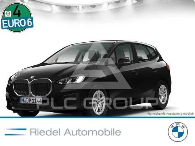 2022 BMW 218