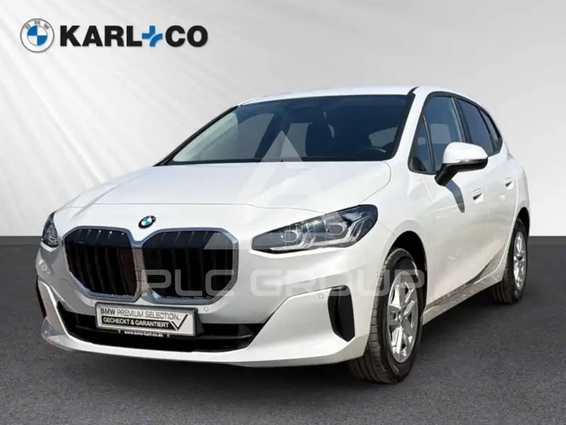 2022 BMW 218