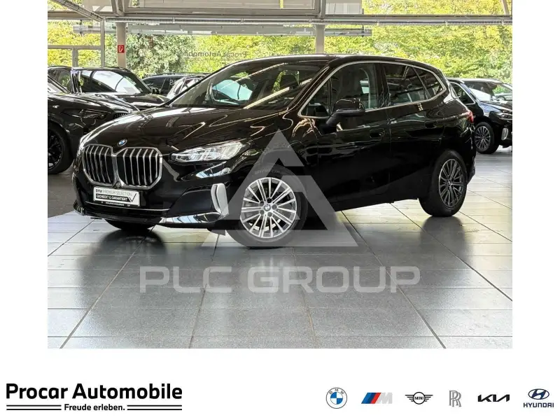 2022 BMW 218