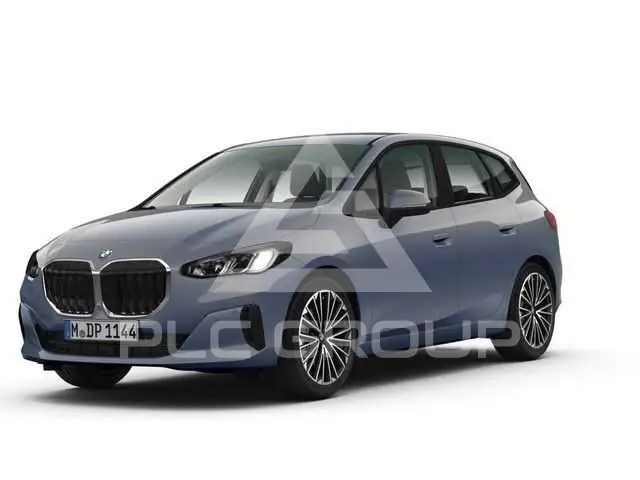 2022 BMW 218