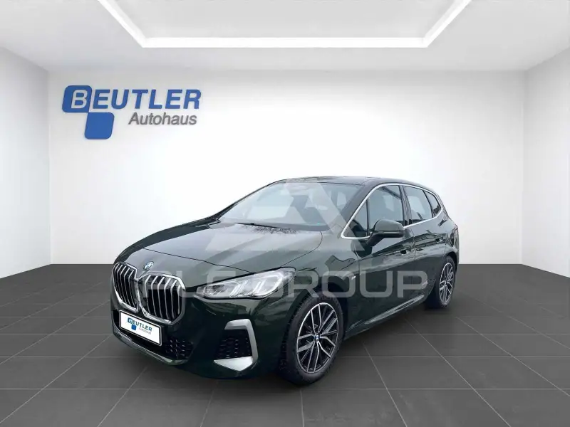 2022 BMW 218