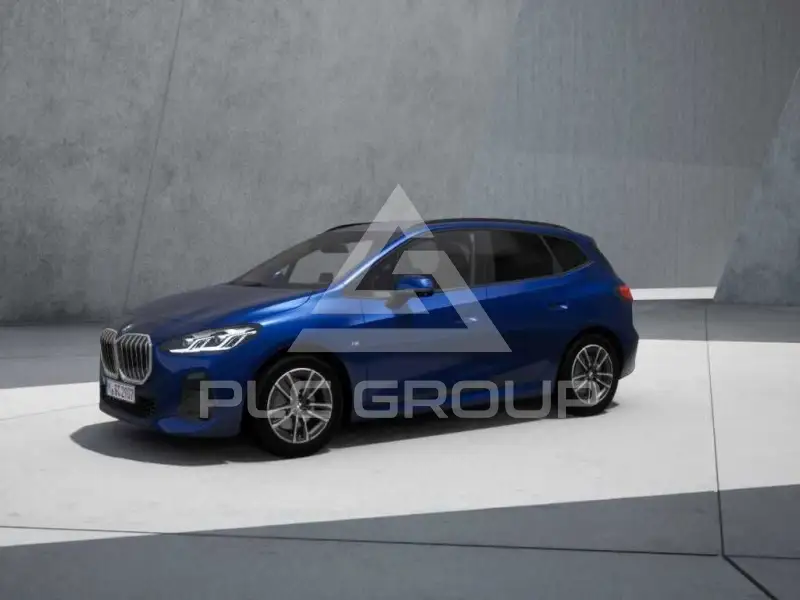 2022 BMW 218