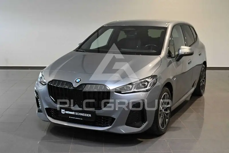 2022 BMW 218