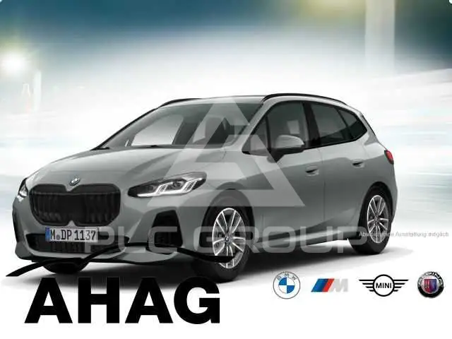 2022 BMW 218