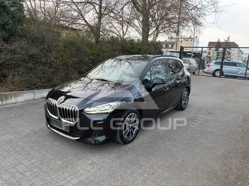 2022 BMW 218