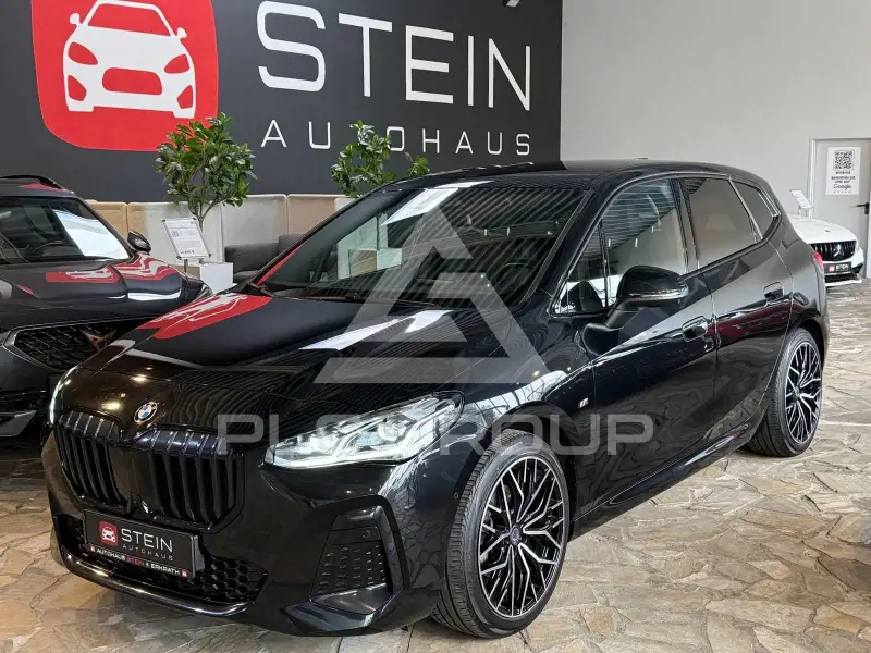 2022 BMW 218