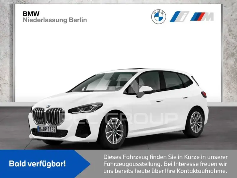 2022 BMW 218