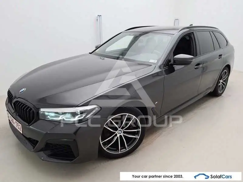 2022 BMW 518