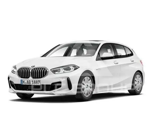 2022 BMW 120