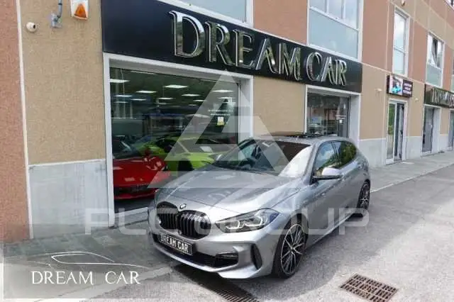 2022 BMW 120