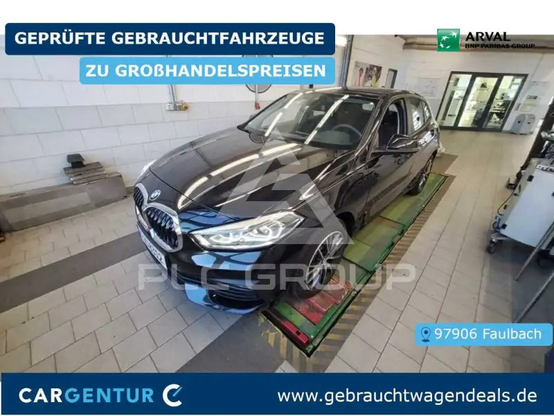 2022 BMW 120