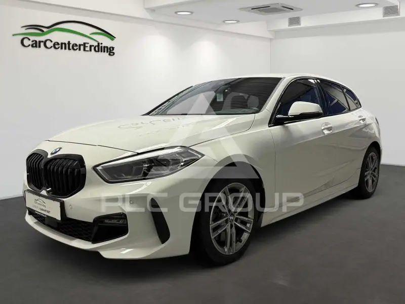2022 BMW 120