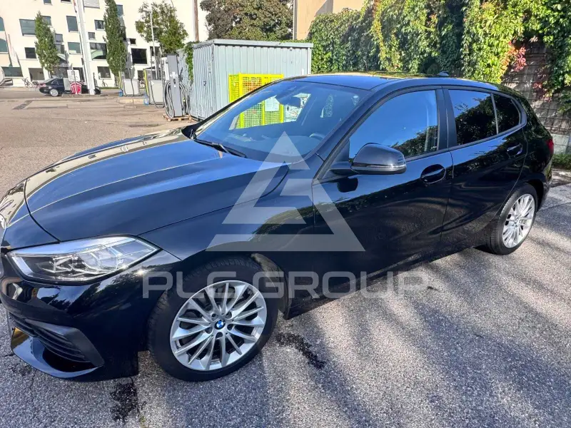 2022 BMW 120