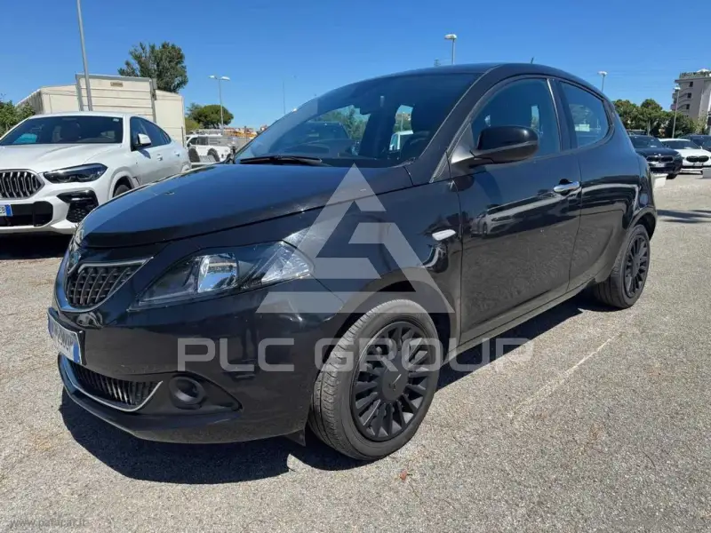 2022 Lancia YPSILON