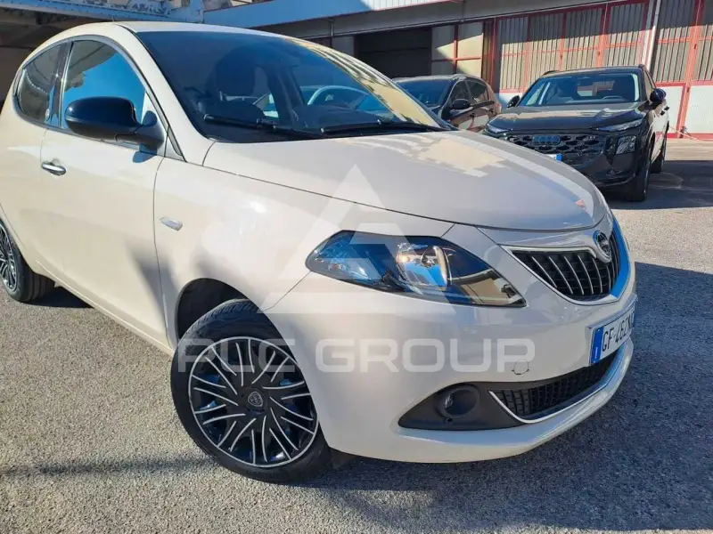 2021 Lancia YPSILON
