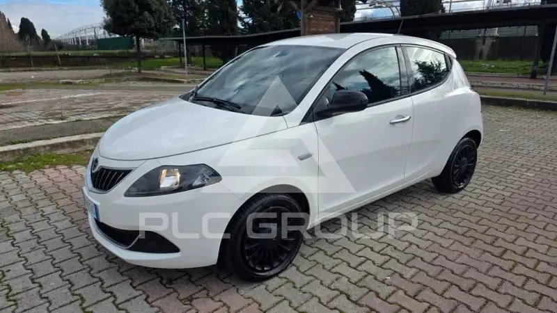2022 Lancia YPSILON