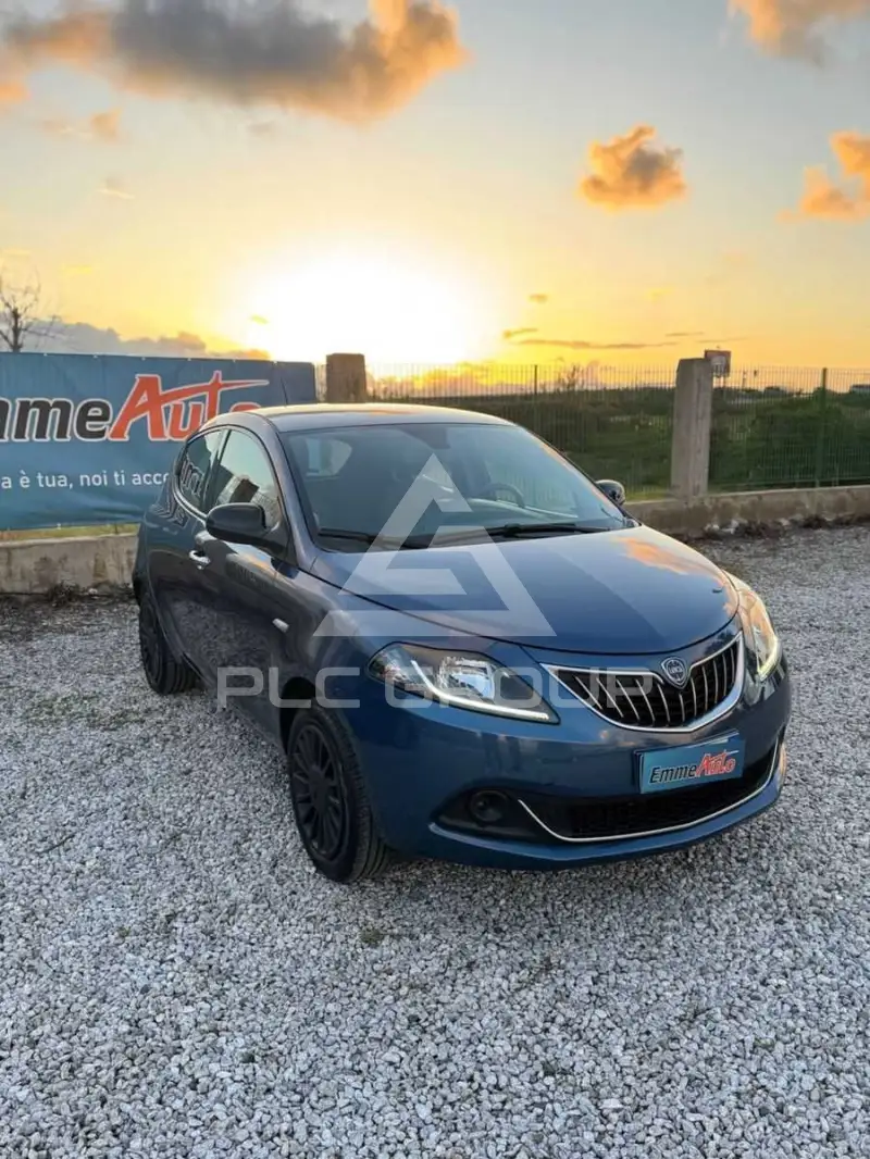 2022 Lancia YPSILON