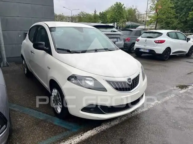 2022 Lancia YPSILON