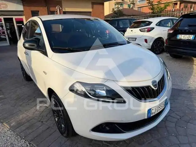2022 Lancia YPSILON