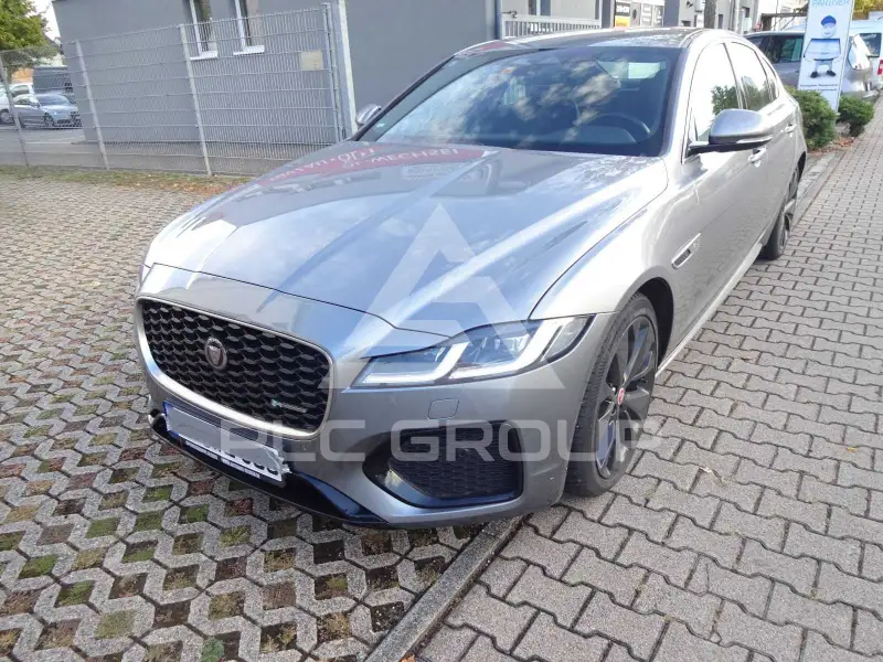 2022 Jaguar XF