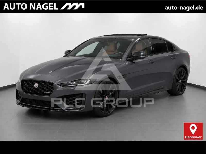 2022 Jaguar XE