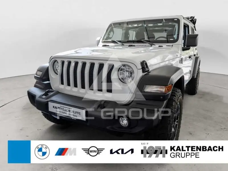 2022 Jeep WRANGLER