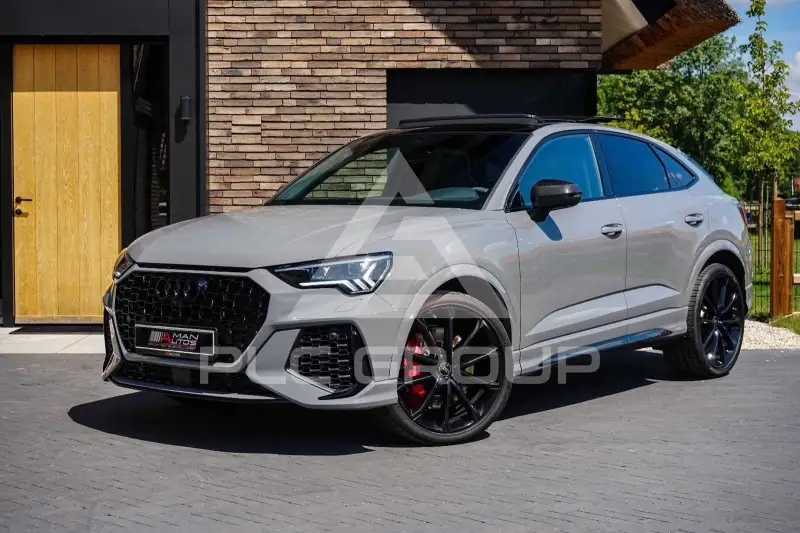 2022 Audi RSQ3