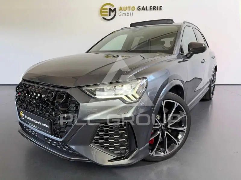 2022 Audi RSQ3