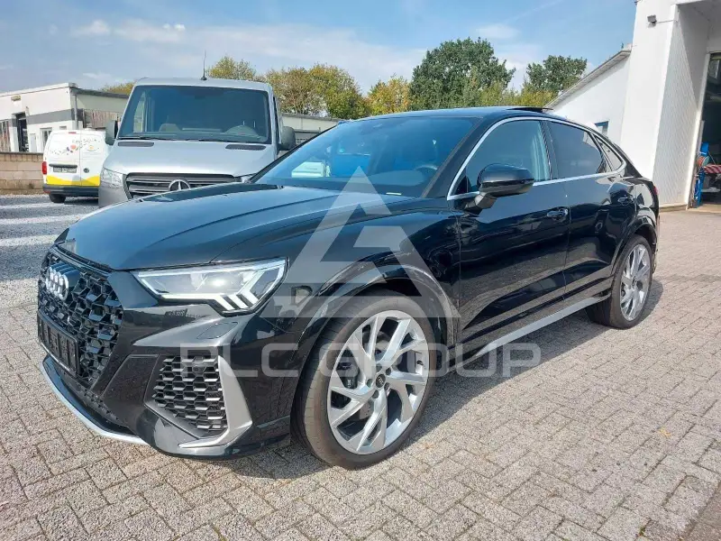 2022 Audi RSQ3