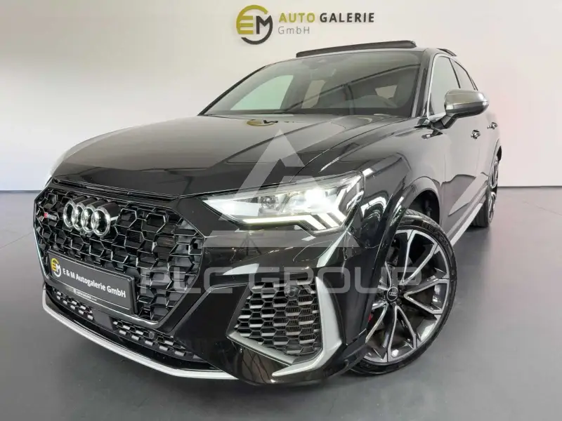 2022 Audi RSQ3