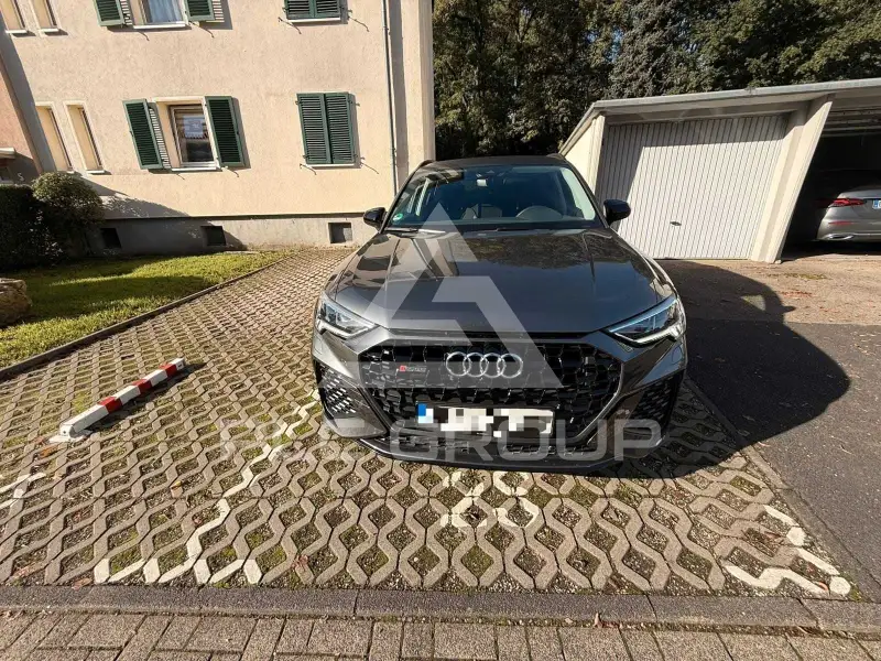 2022 Audi RSQ3