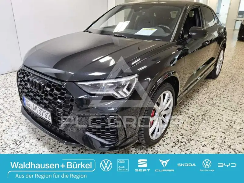2022 Audi RSQ3