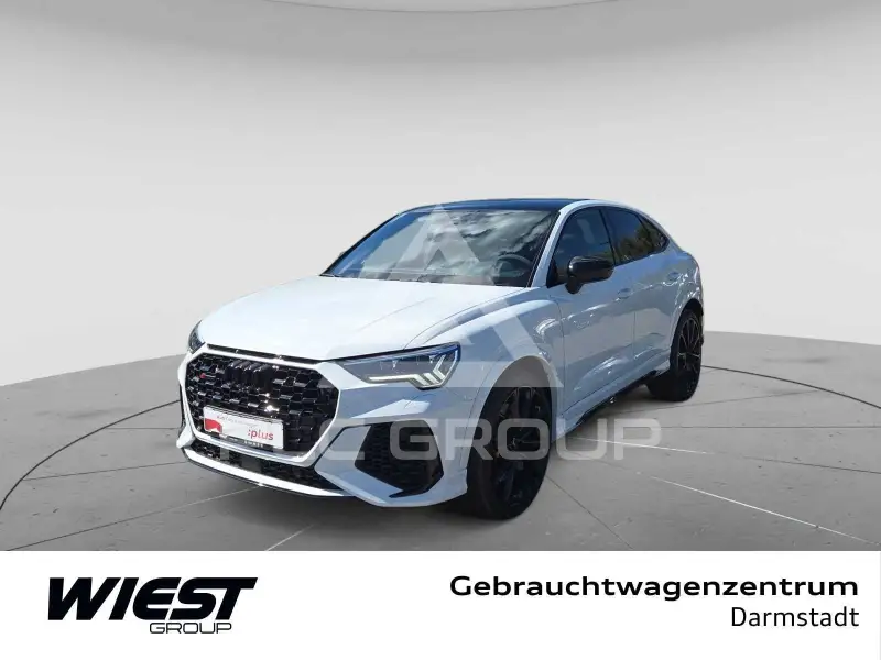 2022 Audi RSQ3
