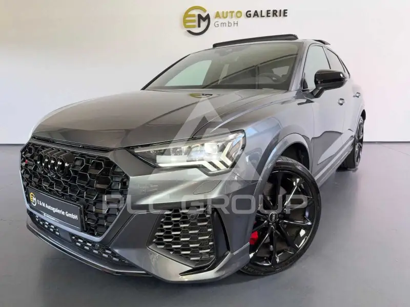 2022 Audi RSQ3