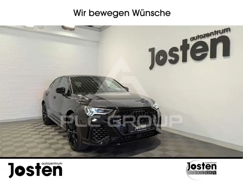 2022 Audi RSQ3