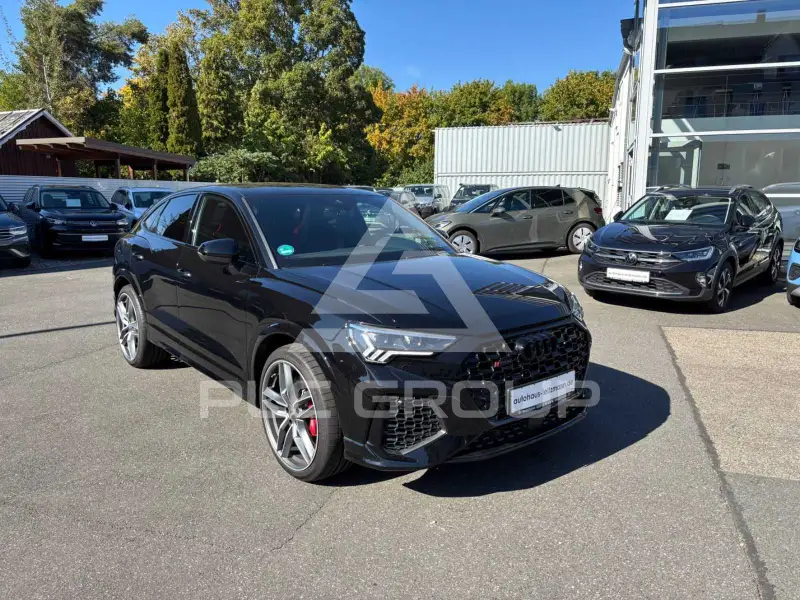 2022 Audi RSQ3