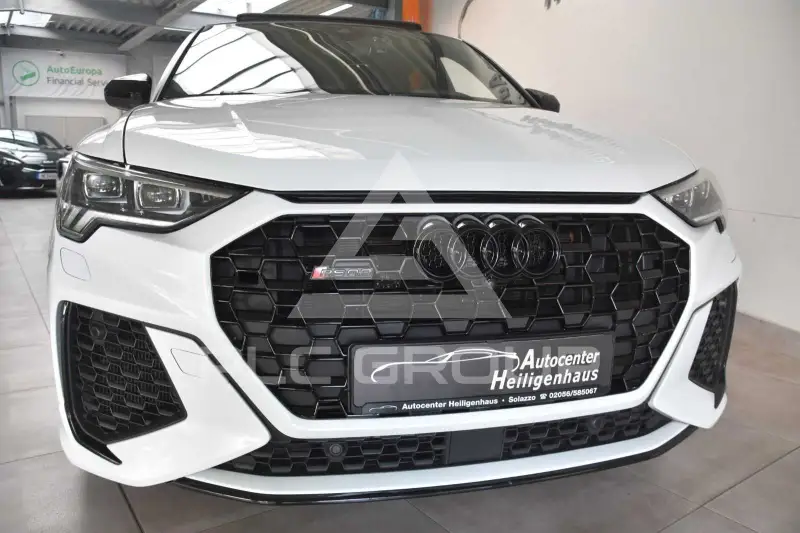 2022 Audi RSQ3