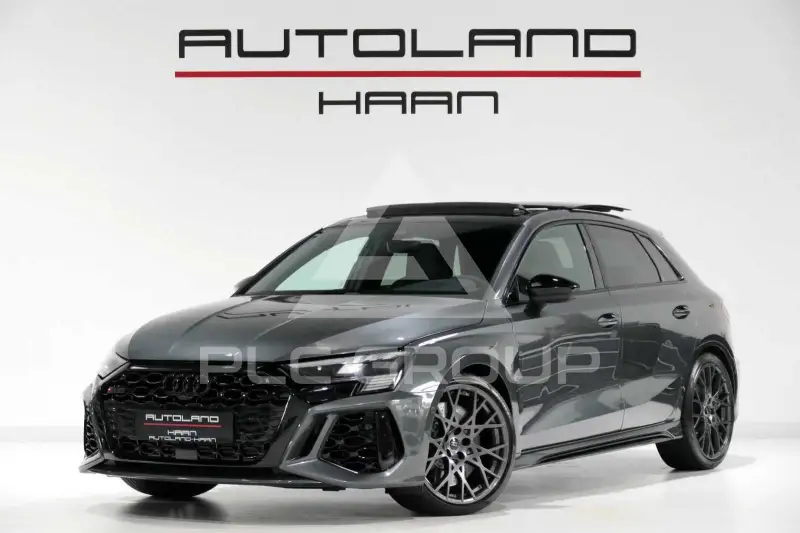 2022 Audi RS3