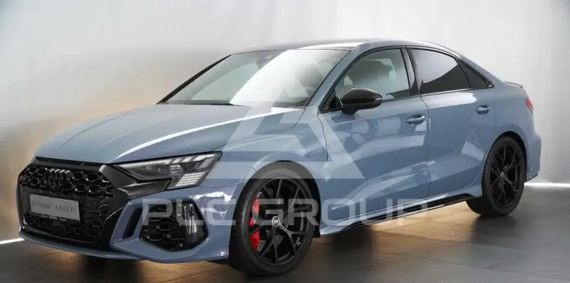 2022 Audi RS3